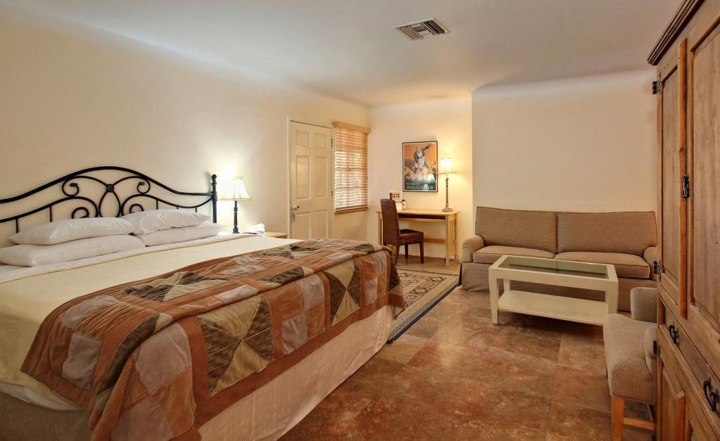 פאלם ספרינגס Warm Sands Villa חדר תמונה